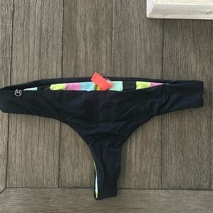 Maaji reversible bikini bottoms- size M
